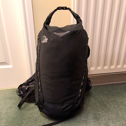 Lowe alpine aeon ultra 28l - lowe,